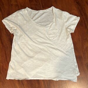 size large white prince & fox t shirt with pocket